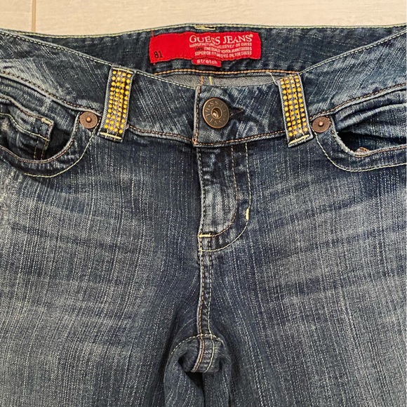 Gently Worn Slightly Distressed Guess Size 31 Straight Leg Jeans - Picture 5 of 11